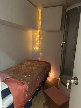 適合按摩推油的牀